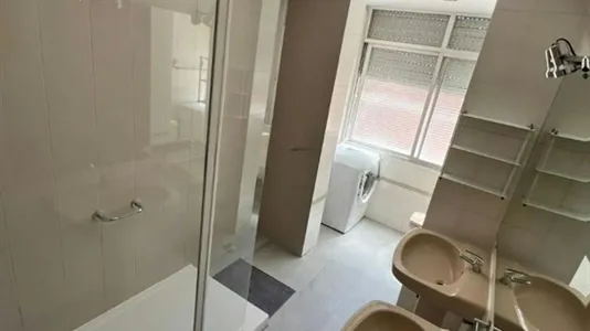 Rooms in Madrid Salamanca - photo 7