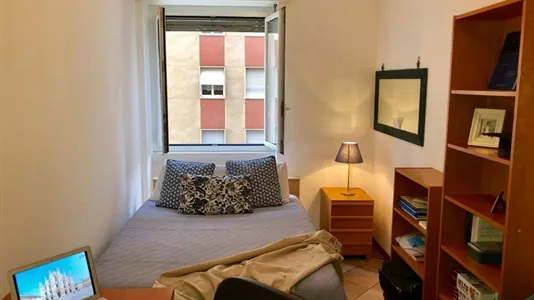 Houses in Milano Zona 5 - Vigentino, Chiaravalle, Gratosoglio - photo 4