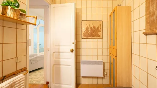 Rooms in Barcelona Eixample - photo 8