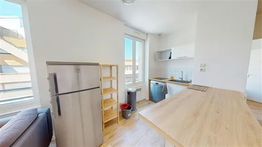 Apartments in Clermont-Ferrand - photo 6