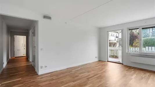 Apartments in Sollentuna - photo 2