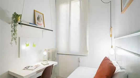 Rooms in Madrid Centro - photo 1