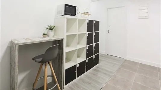 Rooms in Madrid Chamberí - photo 10