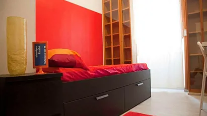 Room for rent in Milano Zona 1 - Centro storico, Milan