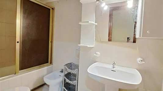 Rooms in Albacete - photo 5