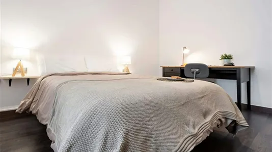 Rooms in Barcelona Sarrià-St. Gervasi - photo 2