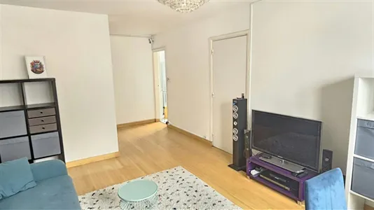 Apartments in Paris 20ème arrondissement - photo 3