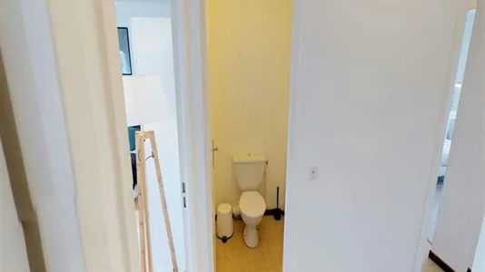 Rooms in Lyon - photo 4