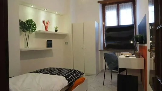 Rooms in Turin - photo 2