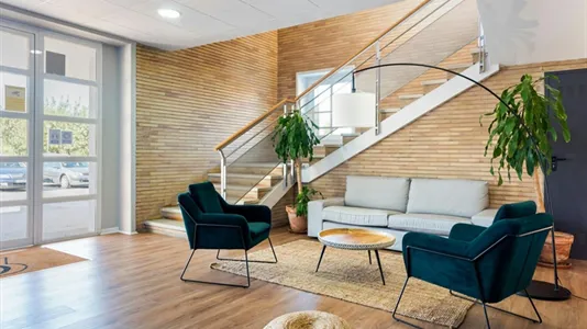 Rooms in Dos Hermanas - photo 9