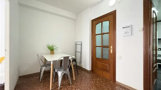 Rooms in Barcelona Sarrià-St. Gervasi - photo 8