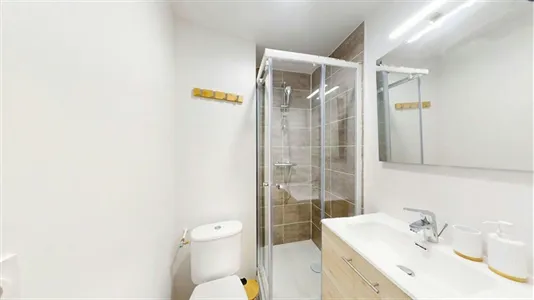 Rooms in Lyon - photo 5