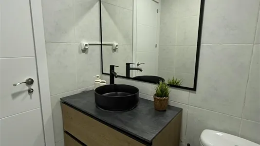 Rooms in Madrid Hortaleza - photo 10