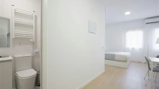 Apartments in Madrid Ciudad Lineal - photo 5