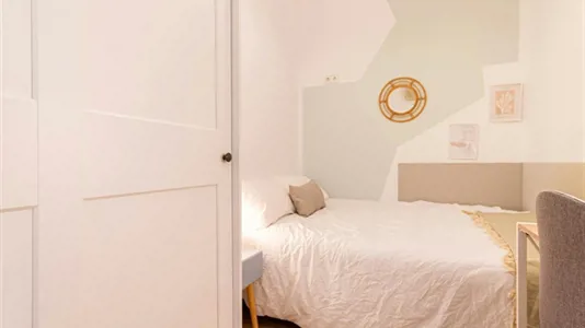 Rooms in Barcelona Ciutat Vella - photo 1