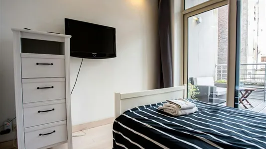 Rooms in Brussels Vorst - photo 2