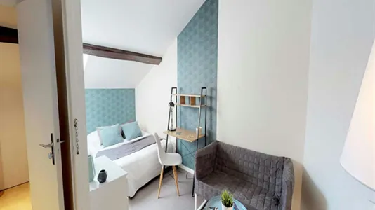 Rooms in Lyon - photo 4