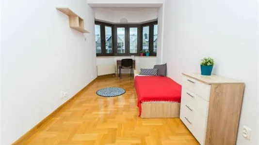 Rooms in Location is not specified - photo 1