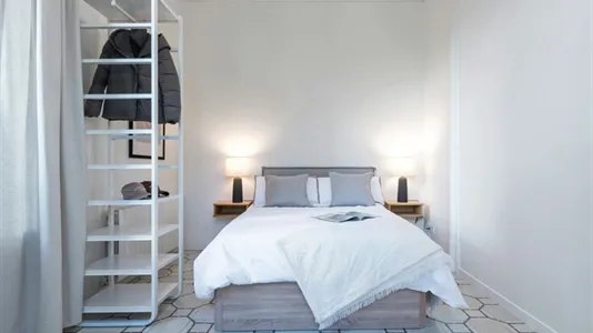Rooms in Barcelona Ciutat Vella - photo 1