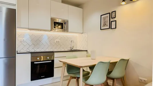 Apartments in Barcelona Ciutat Vella - photo 6