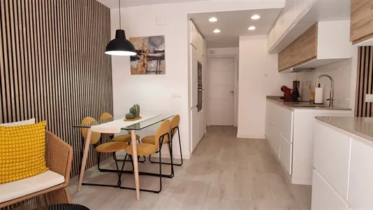 Rooms in Málaga - photo 5