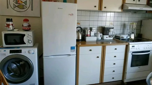 Houses in Kropia - photo 8