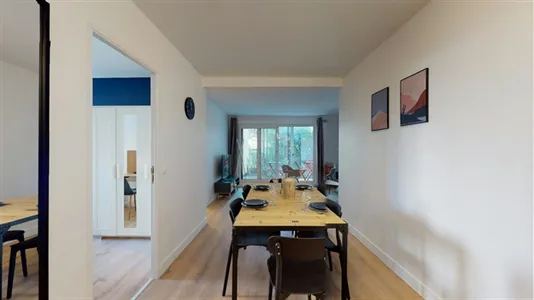 Rooms in Versailles - photo 3