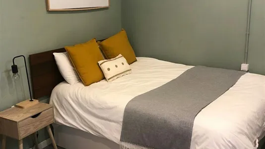 Rooms in Barcelona Eixample - photo 4