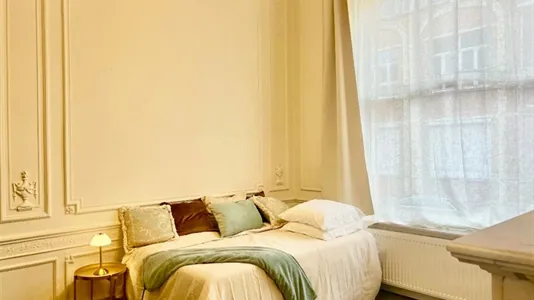 Rooms in Brussels Anderlecht - photo 1