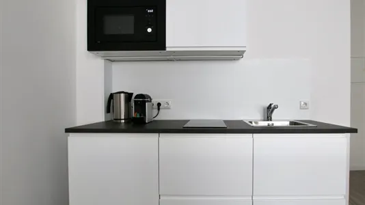 Apartments in Cologne Innenstadt - photo 4