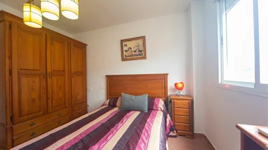 Rooms in Granada - photo 4