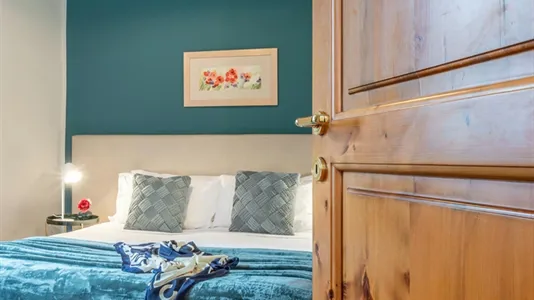 Apartments in Florence - photo 2