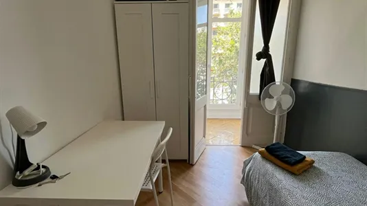 Rooms in Barcelona Eixample - photo 6