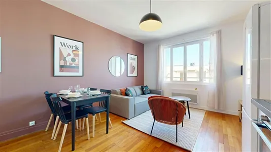 Rooms in Lyon - photo 2