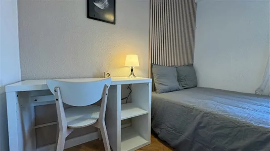 Rooms in Madrid Hortaleza - photo 2