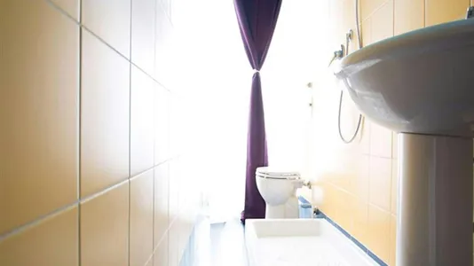 Rooms in Milano Zona 2 - Stazione Centrale, Gorla, Turro, Greco, Crescenzago - photo 5