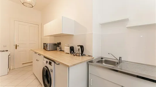 Rooms in Berlin Friedrichshain-Kreuzberg - photo 10