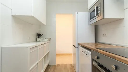 Rooms in Málaga - photo 5