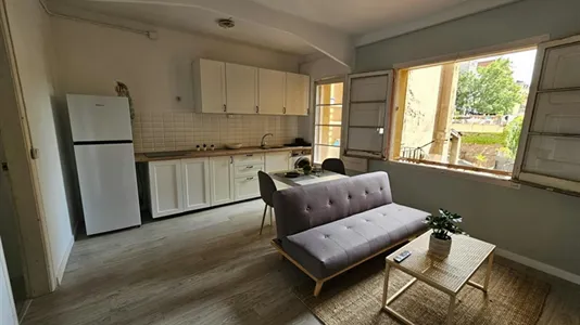 Rooms in Barcelona Ciutat Vella - photo 8