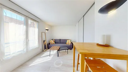 Apartments in Lyon - photo 4