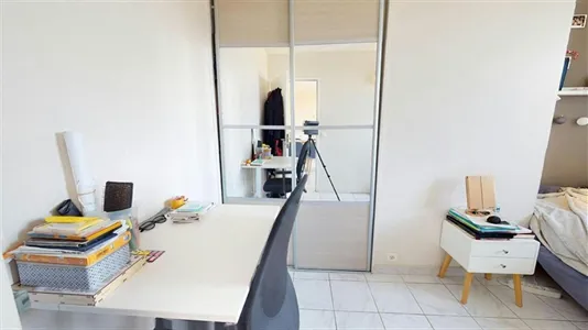 Rooms in Lyon - photo 3