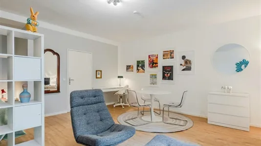 Apartments in Berlin Charlottenburg-Wilmersdorf - photo 4