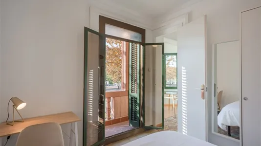 Apartments in Barcelona Ciutat Vella - photo 9