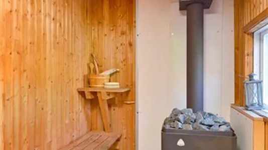 Houses in Huddinge - photo 5