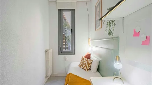 Rooms in Madrid Centro - photo 1
