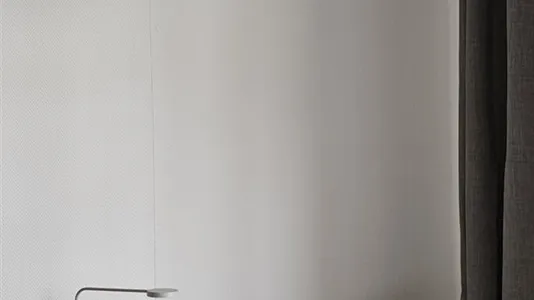 Rooms in Berlin Charlottenburg-Wilmersdorf - photo 2