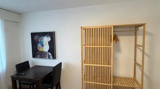 Apartments in Zürich Distrikt 11 - photo 4