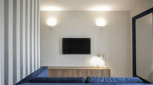 Apartments in Location is not specified - photo 5