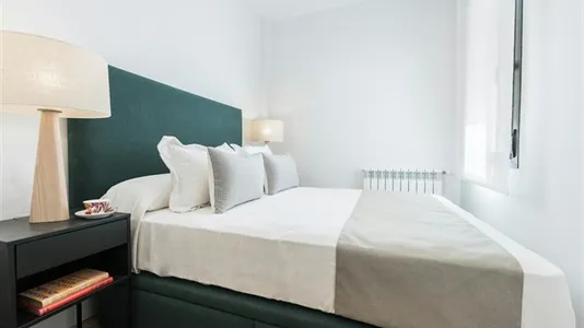 Apartments in Madrid Retiro - photo 9