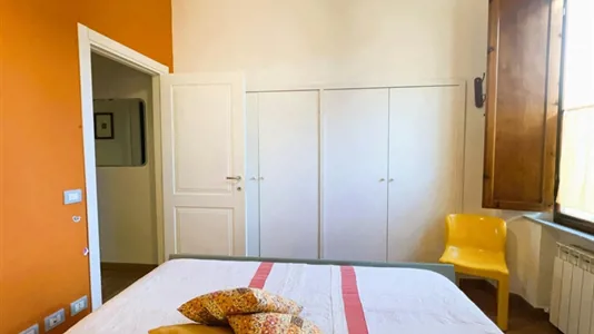 Rooms in Siena - photo 1